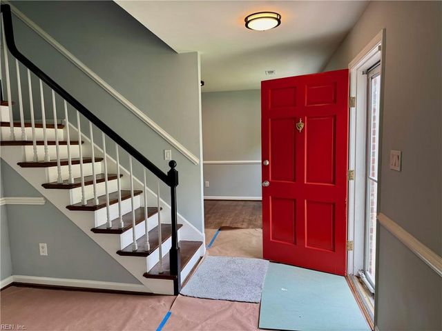 2 Yulee CT, Hampton, VA 23669