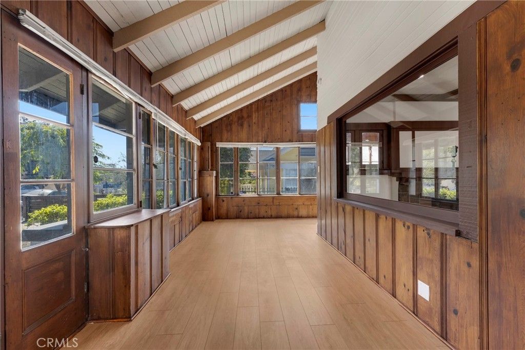 323 N New Hampshire, Los Angeles, CA 90004 — photo 4