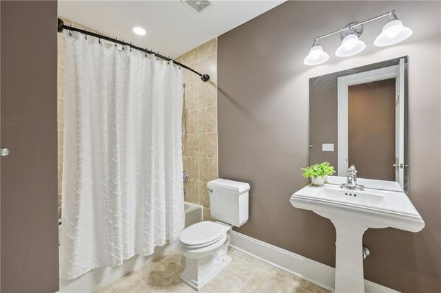3734 Wavespray Court, Gainesville, GA 30506