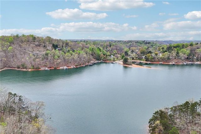 3734 Wavespray Court, Gainesville, GA 30506