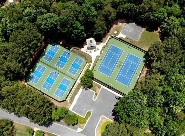 3734 Wavespray Court, Gainesville, GA 30506