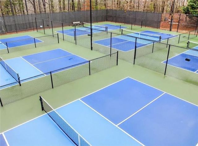 3734 Wavespray Court, Gainesville, GA 30506