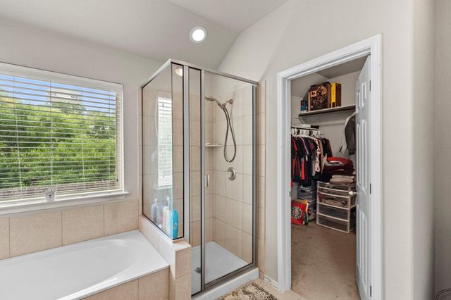 499 Eagle Brook LN, Buda, TX 78610
