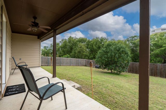 499 Eagle Brook LN, Buda, TX 78610