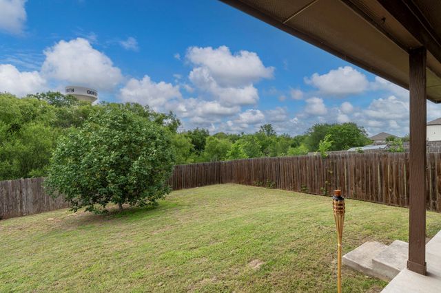 499 Eagle Brook LN, Buda, TX 78610