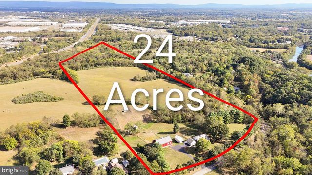 11625 WALNUT POINT RD, Hagerstown, MD 21740