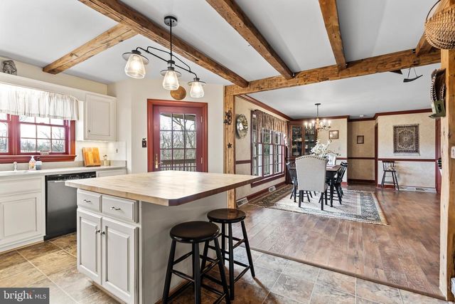 11625 WALNUT POINT RD, Hagerstown, MD 21740