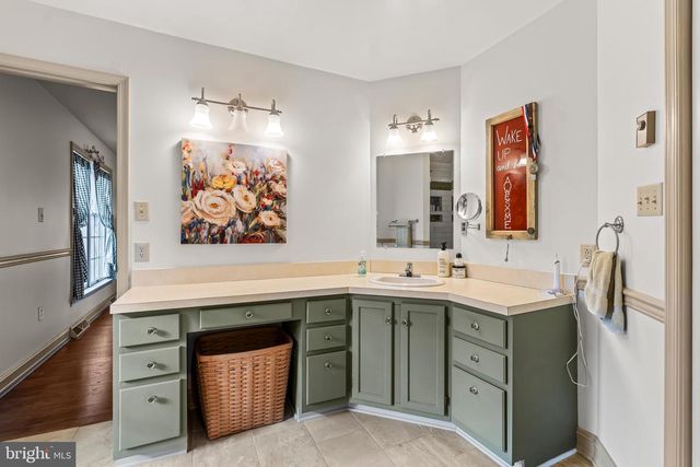 11625 WALNUT POINT RD, Hagerstown, MD 21740