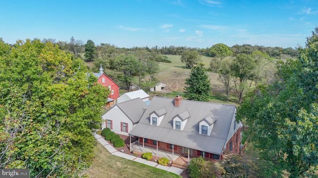 11625 WALNUT POINT RD, Hagerstown, MD 21740