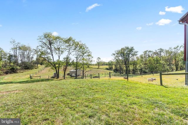 11625 WALNUT POINT RD, Hagerstown, MD 21740