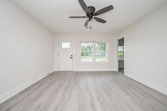 226 Hyta Street, Houston, TX 77018