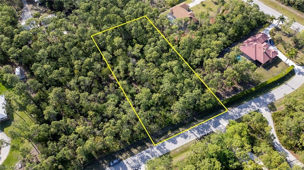 25188 PAPILLION DR, BONITA SPRINGS, FL 34135 — photo 2