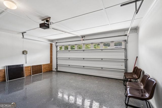 6855 Ramundo Drive, Atlanta, GA 30360