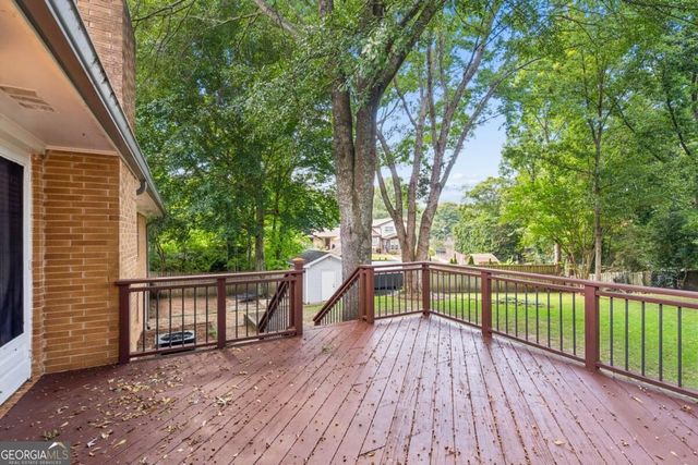 6855 Ramundo Drive, Atlanta, GA 30360
