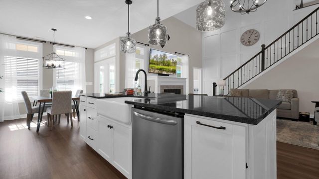 4664 Winding Oak Drive, Delaware, OH 43015