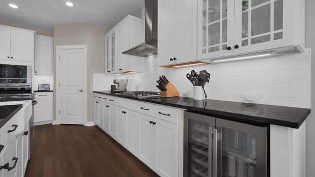 4664 Winding Oak Drive, Delaware, OH 43015