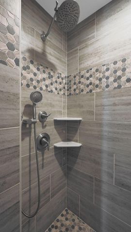 4664 Winding Oak Drive, Delaware, OH 43015