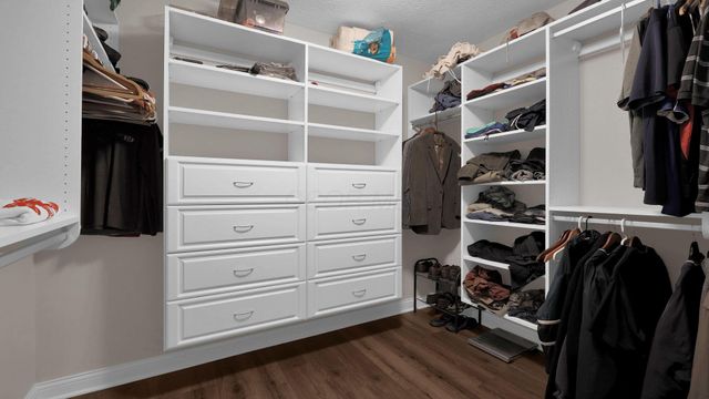 4664 Winding Oak Drive, Delaware, OH 43015