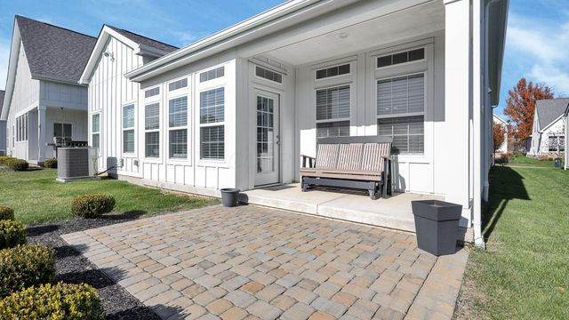 4664 Winding Oak Drive, Delaware, OH 43015