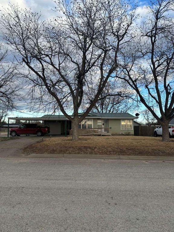 1246 Pine, Colorado City, TX 79512