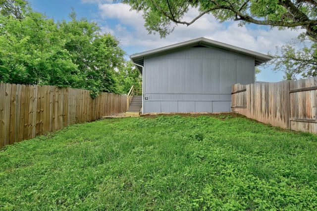 6301 Arnold DR A, Austin, TX 78723