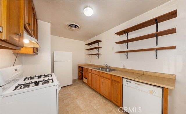 322 E 11th Street, Beaumont, CA 92223