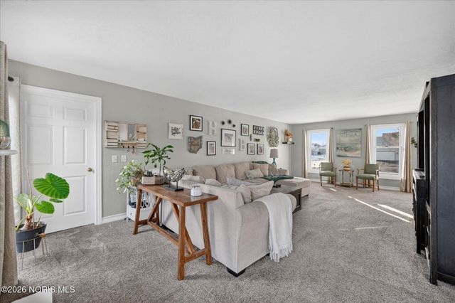 3385 Manley Road, Maumee, OH 43537