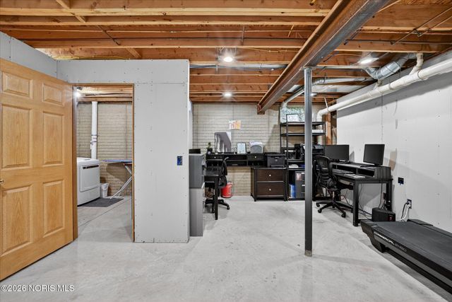 3385 Manley Road, Maumee, OH 43537