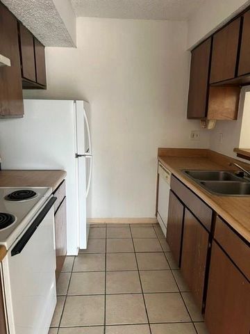 10110 Forum West Drive 422, Houston, TX 77036
