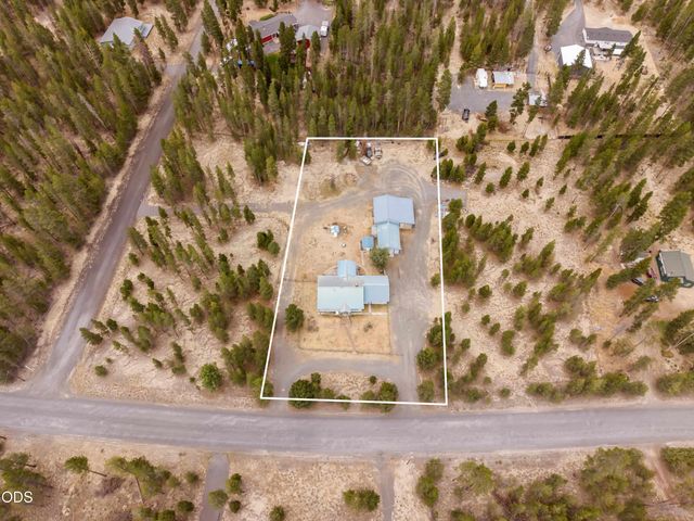 12342 Sun Forest Drive, La Pine, OR 97739
