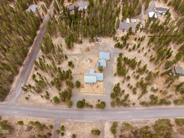 12342 Sun Forest Drive, La Pine, OR 97739