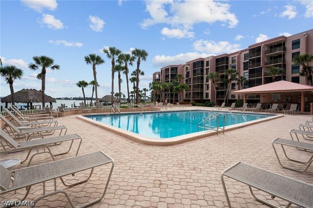 1085 Bald Eagle DR E206, Marco Island, FL 34145