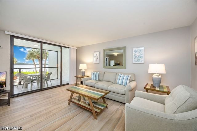 1085 Bald Eagle DR E206, Marco Island, FL 34145