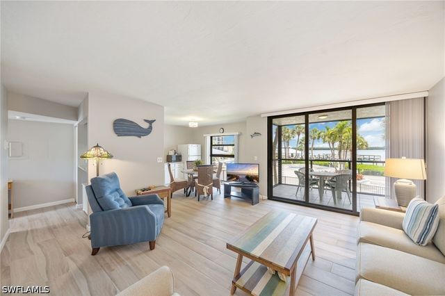 1085 Bald Eagle DR E206, Marco Island, FL 34145