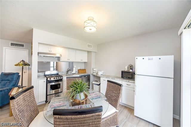 1085 Bald Eagle DR E206, Marco Island, FL 34145