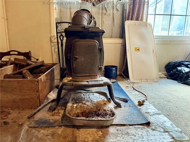 2055 Mud Run Road, Ripley, WV 25271