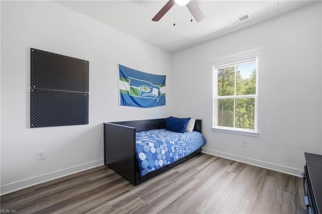 1719 Ark Royal Rd, Chesapeake, VA 23323