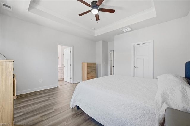 1719 Ark Royal Rd, Chesapeake, VA 23323
