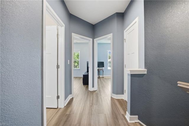 1719 Ark Royal Rd, Chesapeake, VA 23323