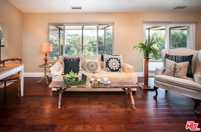30135 Rolling Hills Drive, Valley Center, CA 92082