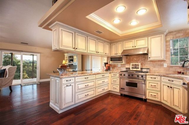 30135 Rolling Hills Drive, Valley Center, CA 92082