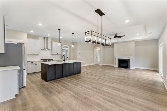 533 Sixteenth Circle, Walhalla, SC 29691