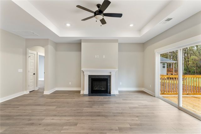 533 Sixteenth Circle, Walhalla, SC 29691