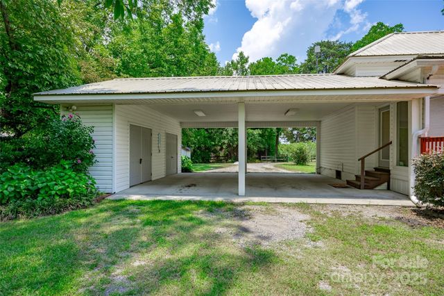 274 Old Harden Road, Winnsboro, SC 29180