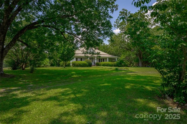 274 Old Harden Road, Winnsboro, SC 29180
