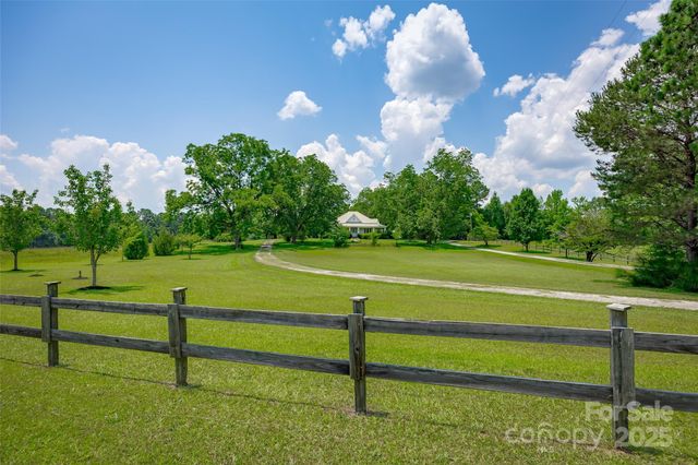 274 Old Harden Road, Winnsboro, SC 29180