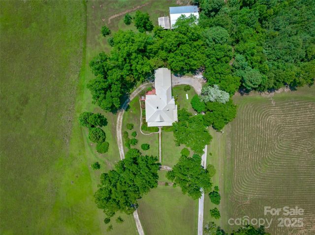 274 Old Harden Road, Winnsboro, SC 29180