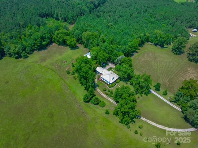 274 Old Harden Road, Winnsboro, SC 29180