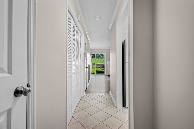 442 Claircrest Dr, Antioch, TN 37013