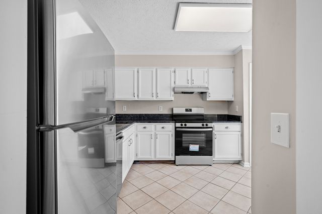 442 Claircrest Dr, Antioch, TN 37013